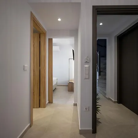 Aplomata Naxos Naxos City